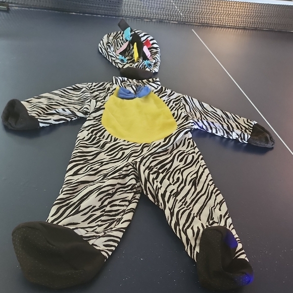 Zebra Costume for Kids with Yellow Accents - Picture 2 of 6